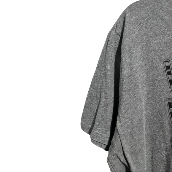 Volcom Men's Grey Heather Graphic Tee - Picture 3 of 5